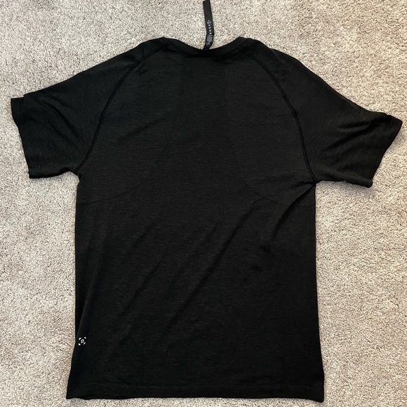 Lululemon black short sleeve athletic shirt - Picture 2 of 3